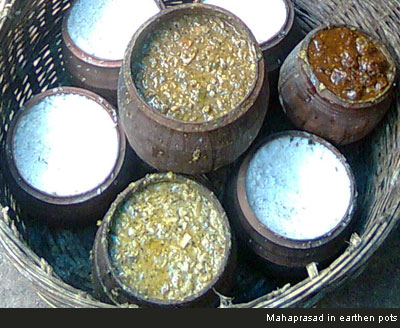 Mahaprasad in earthen pots