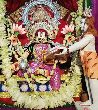 Goddess Ramachandi's Arnapurna Besha