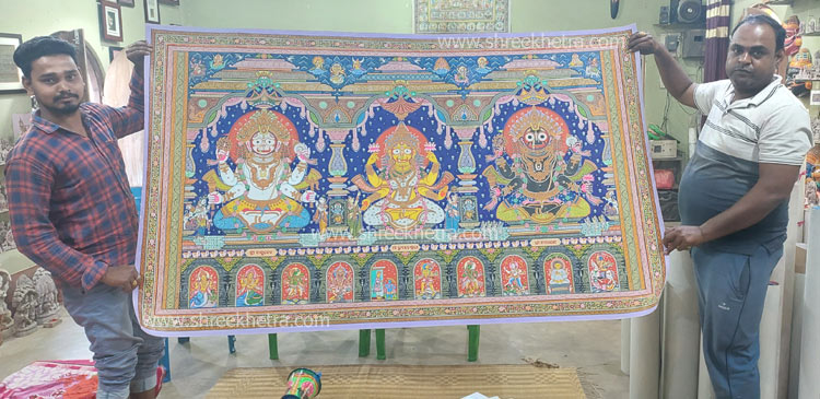 Pattachitra chitrakara at Raghurajpur village